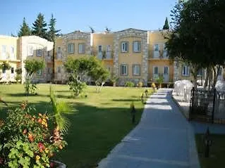 **  Parilti Otel Ortakent Türkiye