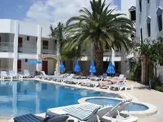 Parilti Otel Ortakent